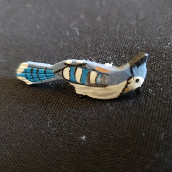 Vintage  Leather Painted Bird Earrings from Canada - Picture 3 of 7